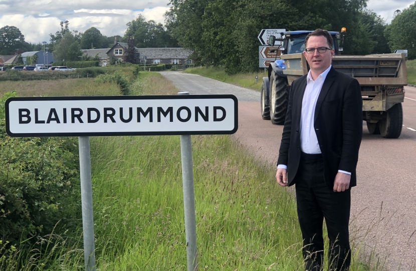 Dean Lockhart MSP at Blair Drummond Roundabout 