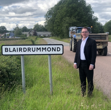 Dean Lockhart MSP at Blair Drummond Roundabout 